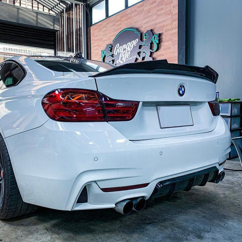 BMW F32 takaspoileri PSM-Look kiiltävän musta