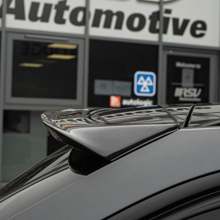 BMW F31 3-sarja - Ducktail takaspoileri kiiltävän musta