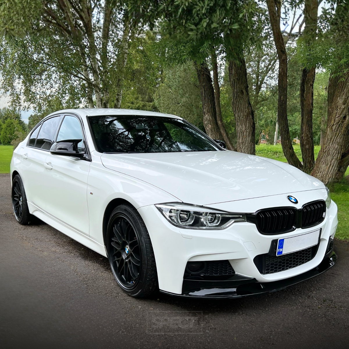BMW F22/F30/F32/F87 (2012-2019) - OEM M-Style peilit V2 kiiltävän musta